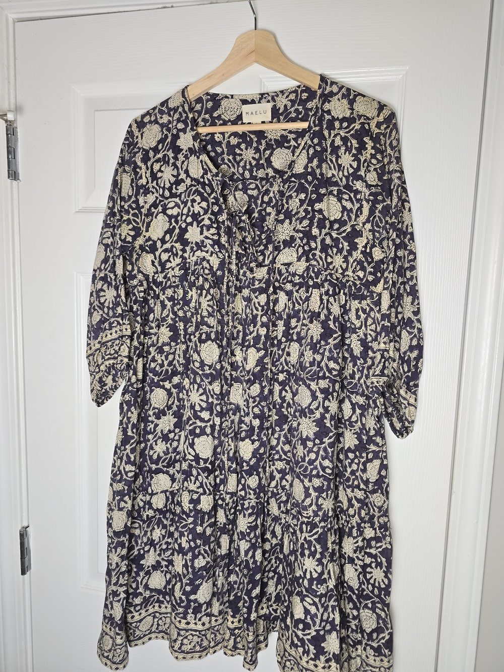 Maelu Boho Navy and Cream Floral Tiered Dress Size Small